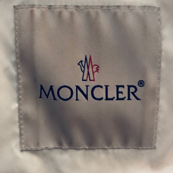 RARE Moncler jacket - Picture 4 of 6